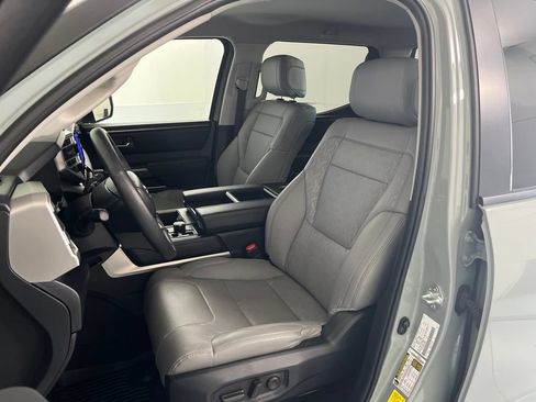 Used 2024 Toyota Tundra SR5 w/ SR5 Premium Package AWD/4WD image 18