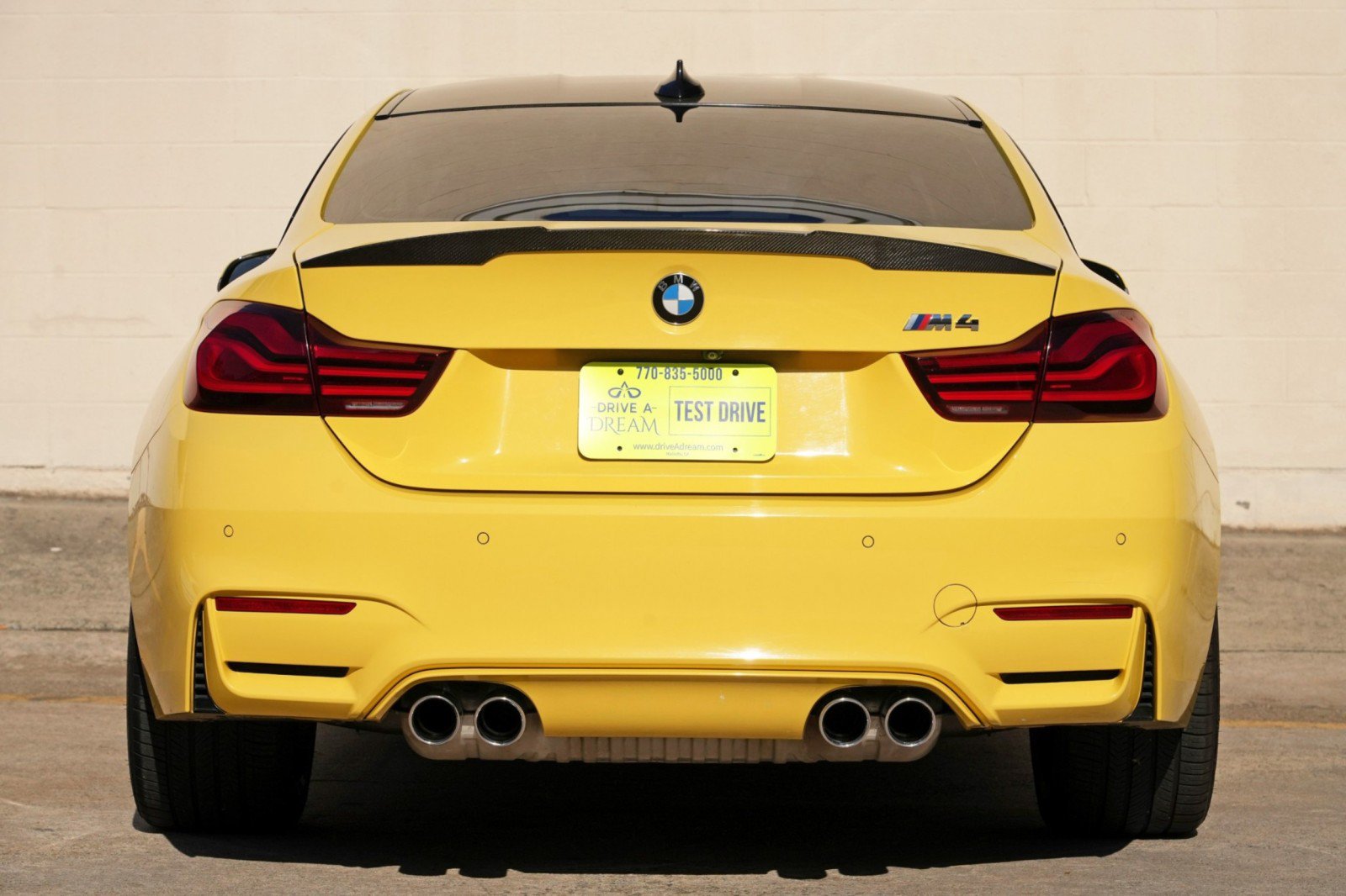 Used 2020 BMW M4 Coupe RWD image 13