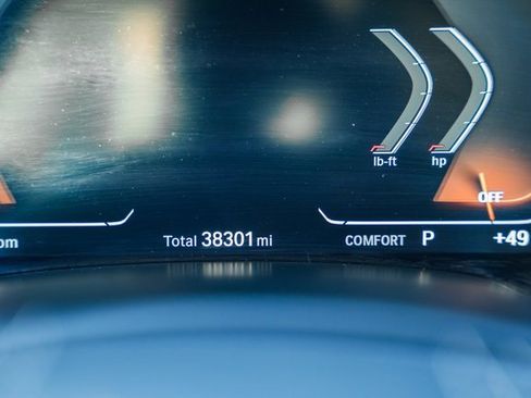 Used 2022 BMW X7 xDrive40i w/ Premium Package image 48