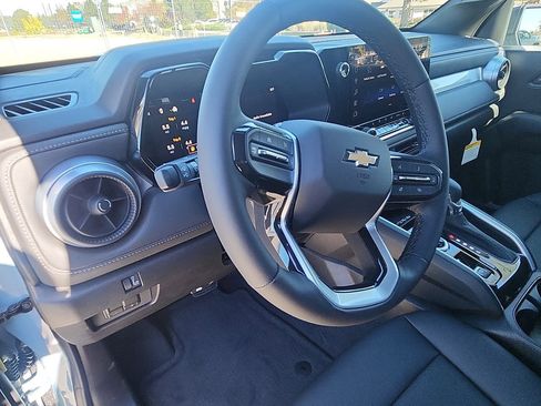 New 2026 Chevrolet Colorado LT w/ LT Convenience Package AWD/4WD image 44