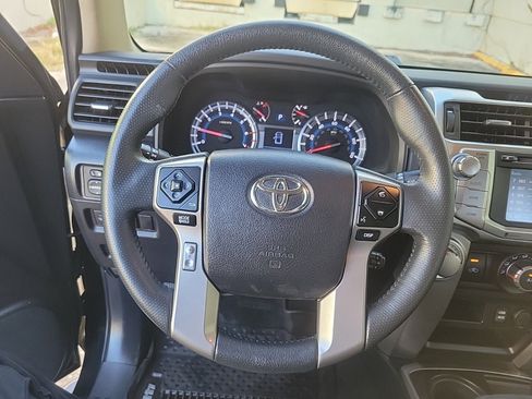 Used 2019 Toyota 4Runner SR5 image 23