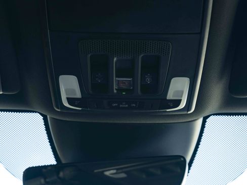 Used 2026 Honda Pilot Black Edition image 36