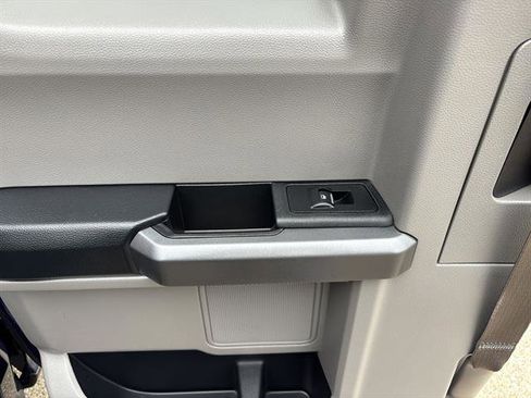 Used 2016 Ford F150 XLT w/ Equipment Group 301A Mid image 17