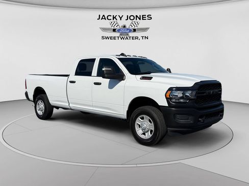 Used 2024 RAM 3500 Tradesman AWD/4WD image 7