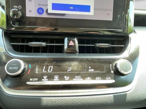 Used 2024 Toyota Corolla LE FWD image 23