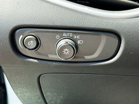 Used 2024 Chevrolet Malibu LT FWD image 10