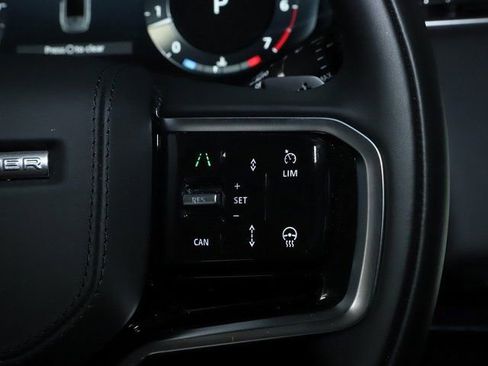 Certified 2025 Land Rover Range Rover Sport SE image 24