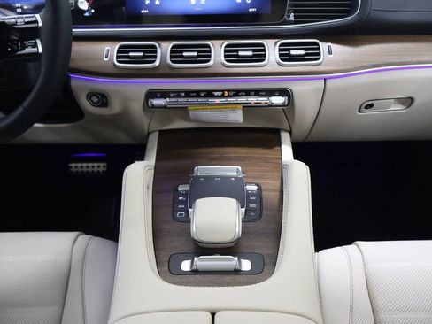 New 2026 Mercedes-Benz GLS 450 4MATIC image 20