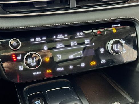 Used 2023 INFINITI QX60 Luxe image 19