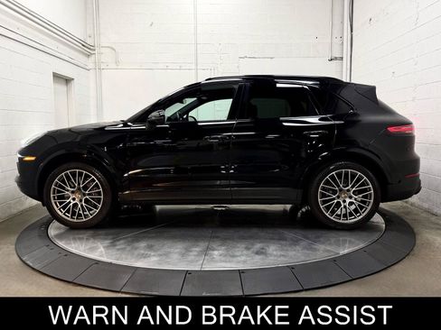 Used 2022 Porsche Cayenne Platinum Edition AWD/4WD image 6