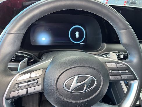 Used 2024 Hyundai Palisade Calligraphy image 2