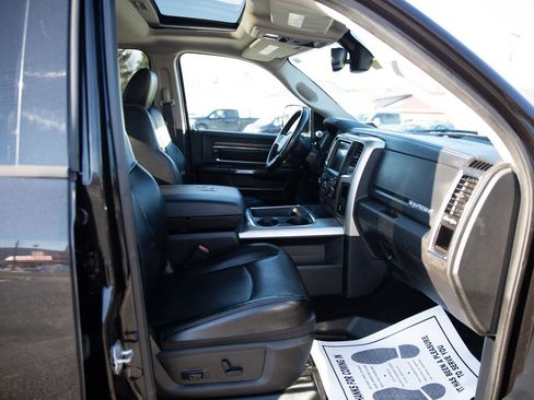 Used 2016 RAM 2500 Laramie image 26