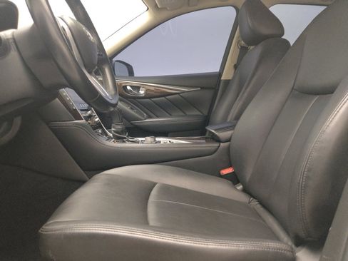 Used 2018 INFINITI Q50 Luxe w/ Cargo Package (L95) image 17