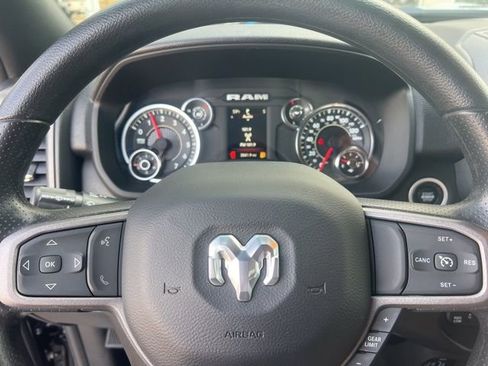 Used 2024 RAM 2500 Tradesman w/ Chrome Appearance Group image 15