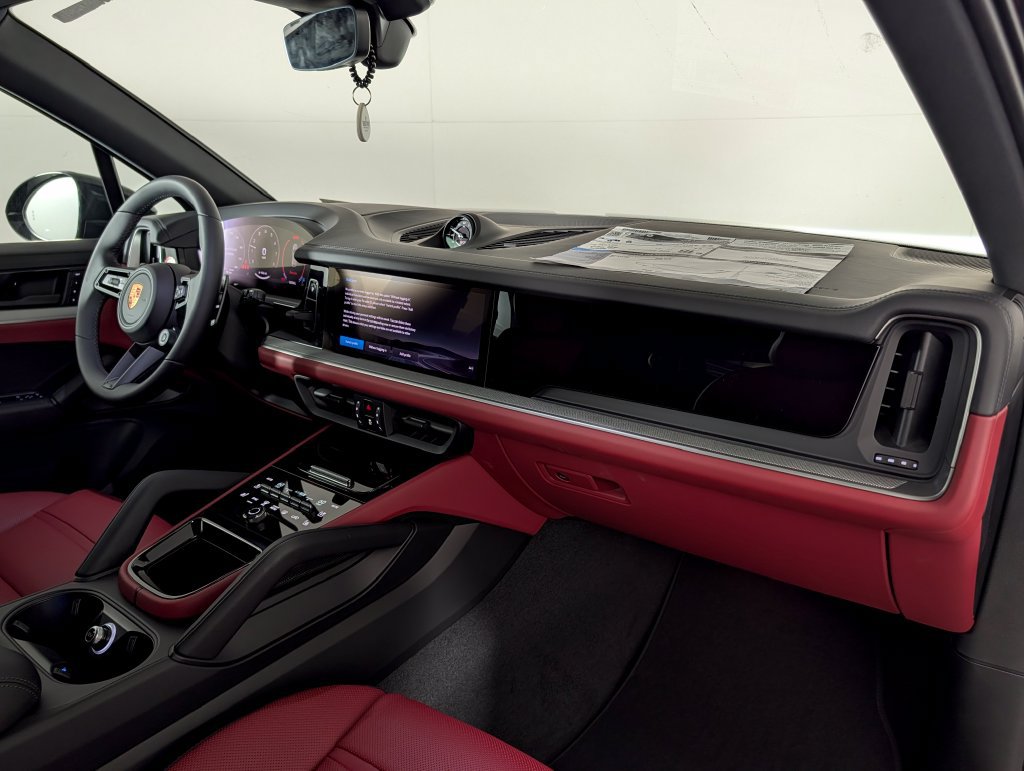 New 2026 Porsche Cayenne S AWD/4WD image 19
