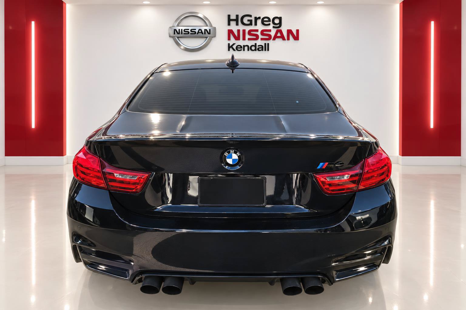 Used 2016 BMW M4 Coupe RWD image 6