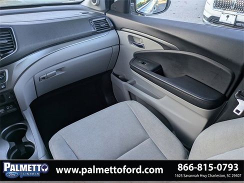 Used 2020 Honda Pilot EX image 19