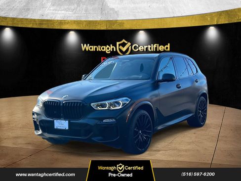 Used 2020 BMW X5 M50i w/ Executive Package image 3
