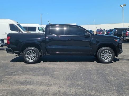 Used 2024 Chevrolet Colorado LT w/ LT Convenience Package RWD image 8