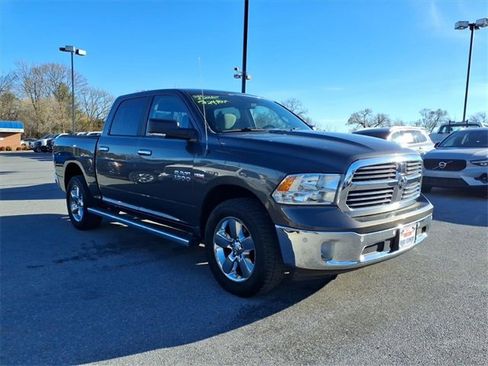 Used 2018 RAM 1500 Big Horn image 3