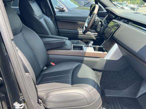 Used 2025 Land Rover Range Rover Autobiography AWD/4WD image 25