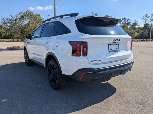 New 2026 Kia Sorento SX image 7