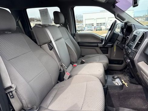 Used 2016 Ford F150 XLT image 13