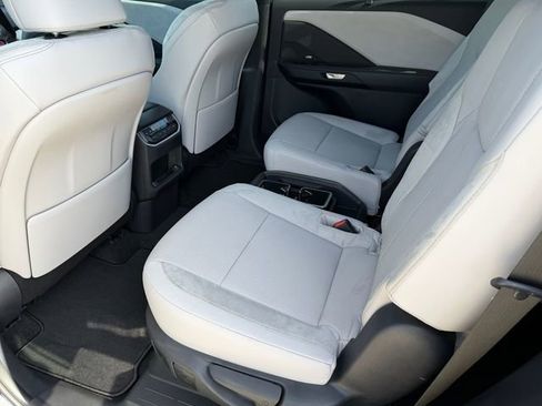 New 2026 Lexus TX 350 AWD image 18