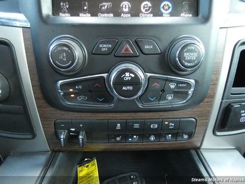 Used 2015 RAM 2500 Laramie w/ Protection Group AWD/4WD image 32
