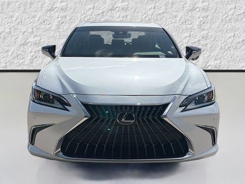 Used 2025 Lexus ES 350 w/ Premium Package FWD image 8