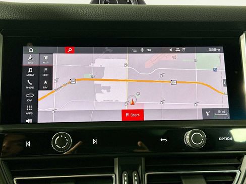 Used 2025 Porsche Macan image 15