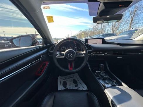Used 2021 MAZDA MAZDA3 Premium Plus image 16