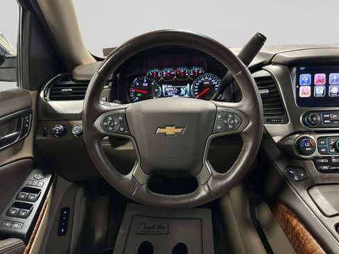 Used 2015 Chevrolet Tahoe LTZ AWD/4WD image 17