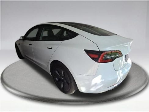 Used 2023 Tesla Model 3 Long Range AWD/4WD image 9