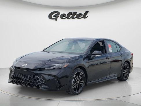 Used 2026 Toyota Camry XSE w/ Premium Plus Package FWD image 1