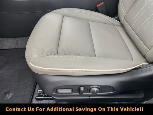 New 2026 Buick Envista Avenir image 19