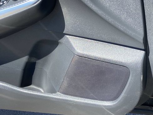 Used 2025 Nissan Sentra SR FWD image 19