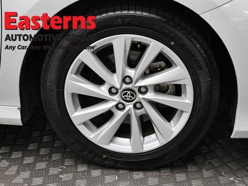 Used 2024 Toyota Camry LE FWD image 31