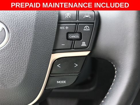 Certified 2025 Toyota Crown Signia w/ Advanced Technology Package AWD/4WD image 19