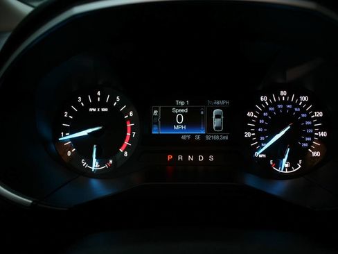 Used 2018 Ford Edge SEL image 10