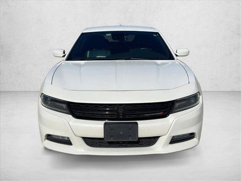 Used 2015 Dodge Charger SXT w/ Premium Group image 2