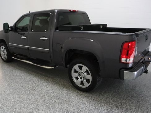 Used 2011 GMC Sierra 1500 SLE w/ Texas Edition RWD image 10