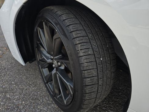 Used 2024 Toyota Corolla SE image 31