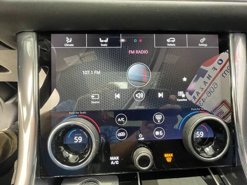 Used 2019 Land Rover Range Rover Sport Supercharged AWD/4WD image 23