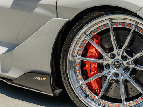 Used 2022 McLaren 765LT RWD image 41
