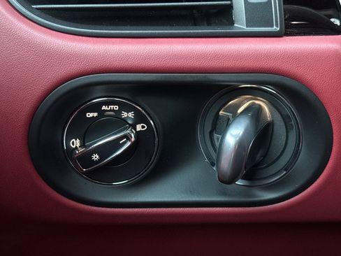 Used 2023 Porsche Macan S image 23