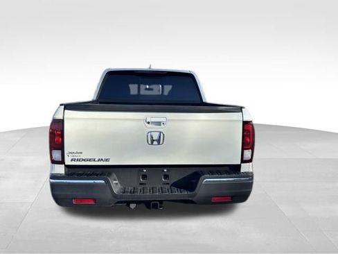 Used 2019 Honda Ridgeline RTL image 12