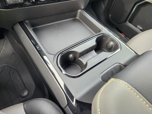 New 2026 Chevrolet Silverado 2500 ZR2 image 22