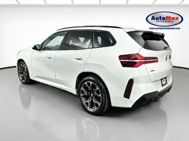 Used 2025 BMW X3 xDrive30i AWD/4WD image 6