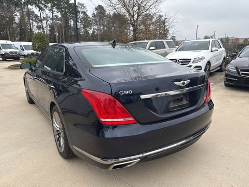 Used 2019 Genesis G90 5.0 Ultimate image 6